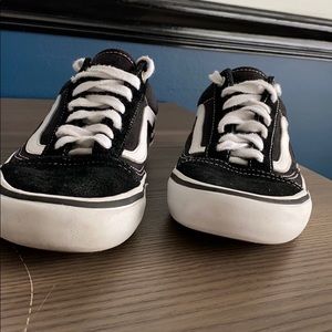 Vans old skool pro black and white